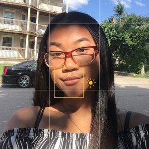 Meet your Posher, Felicity